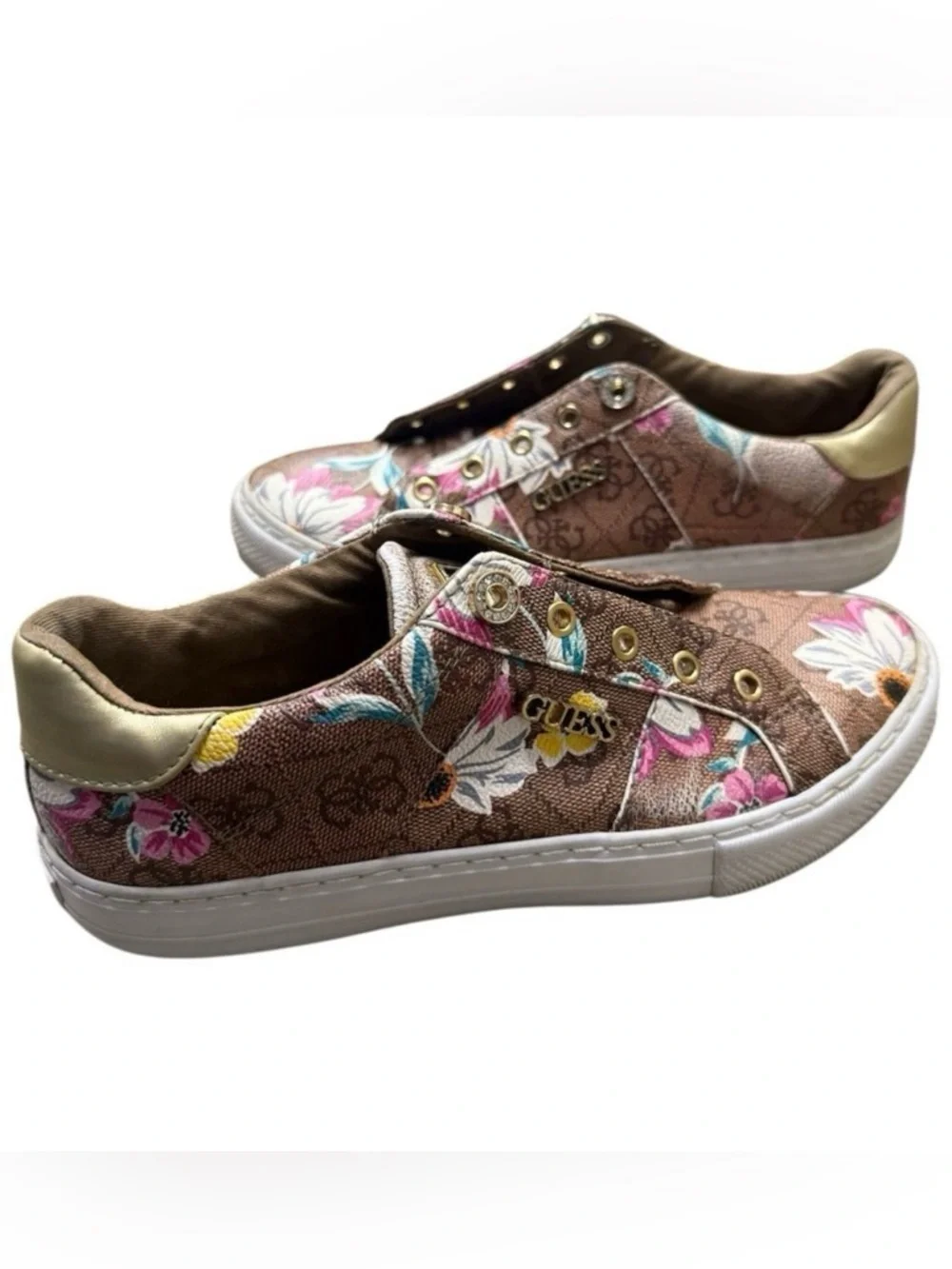 Guess Womens Loven Multicolor Floral Lace-Up Sneaker Shoes. Sz 7M. NO SHOELACES